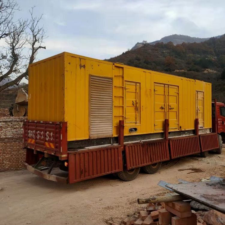 屏山200kW 发电机组在带电阻性负载时，输出功率会受到哪些因素的影响？